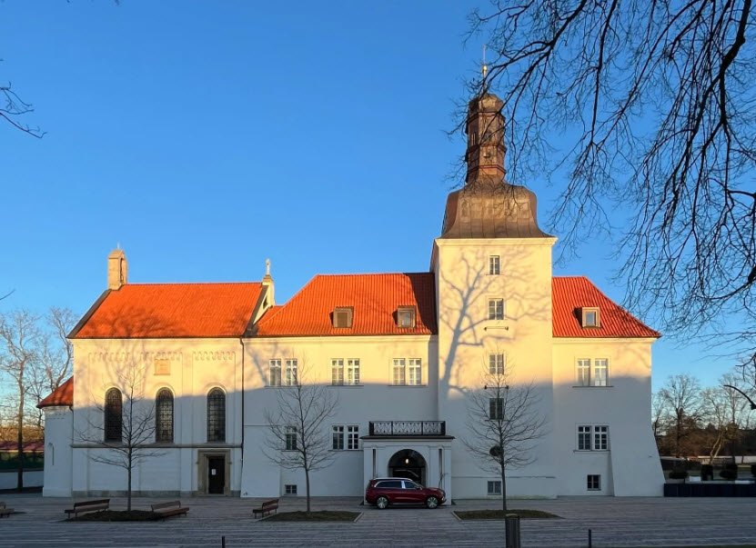 Zámek Dolní Břežany, Dolní Břežany, Czechia, Czech Republic (Czechia)